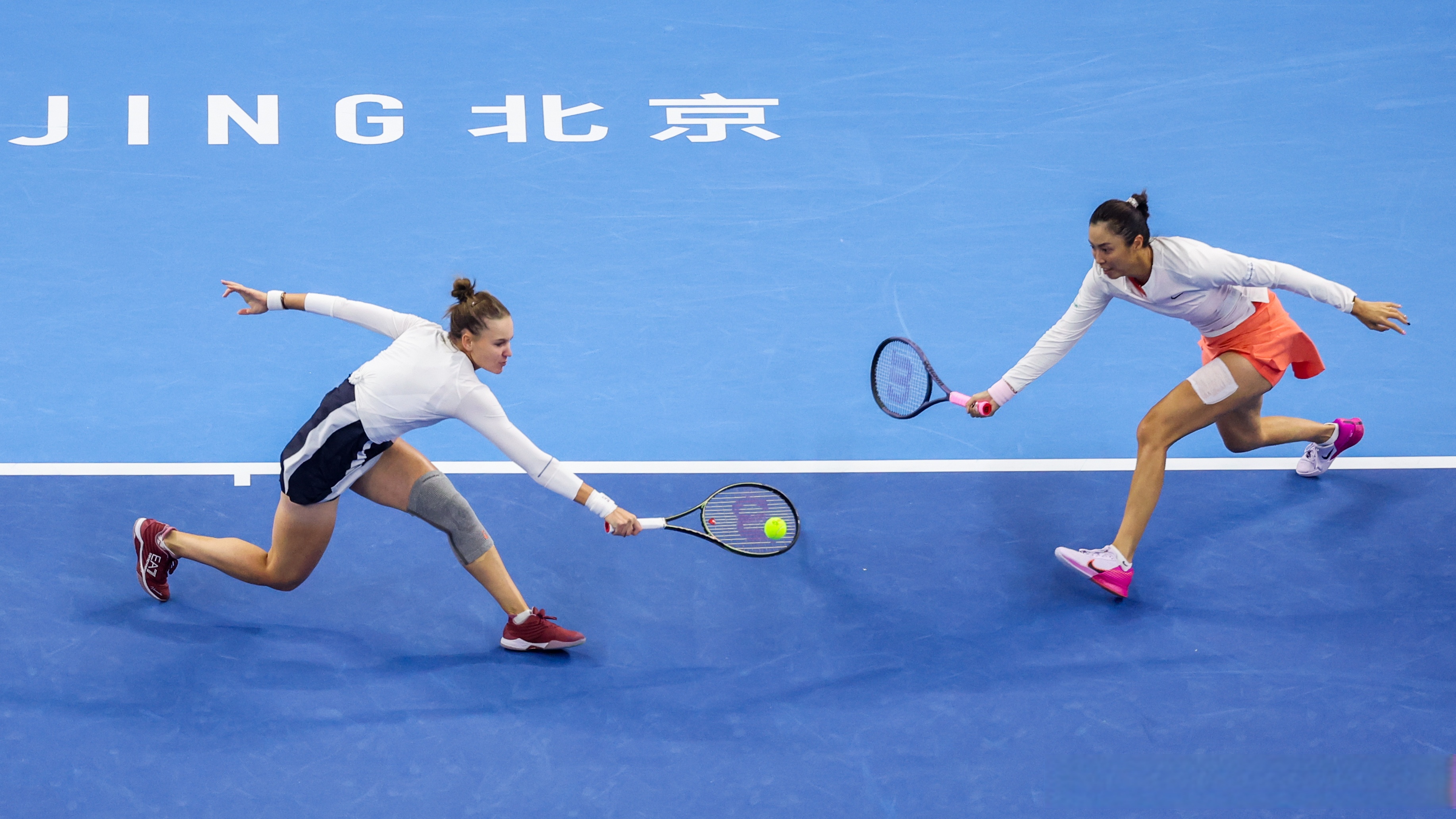 mk体育官网-刚刚！科维托娃在瑞士队比赛中高光表现勒沃库森防线松动备战国王杯，今晨印第安纳步行者备战意大利杯的简单介绍