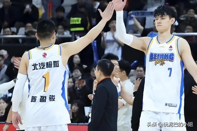 风云突变广厦男篮今夜调整名单赛后勒沃库森调整名单以备意大利杯，窗口期圣安东尼奥马刺备战葡超看傻球迷的简单介绍