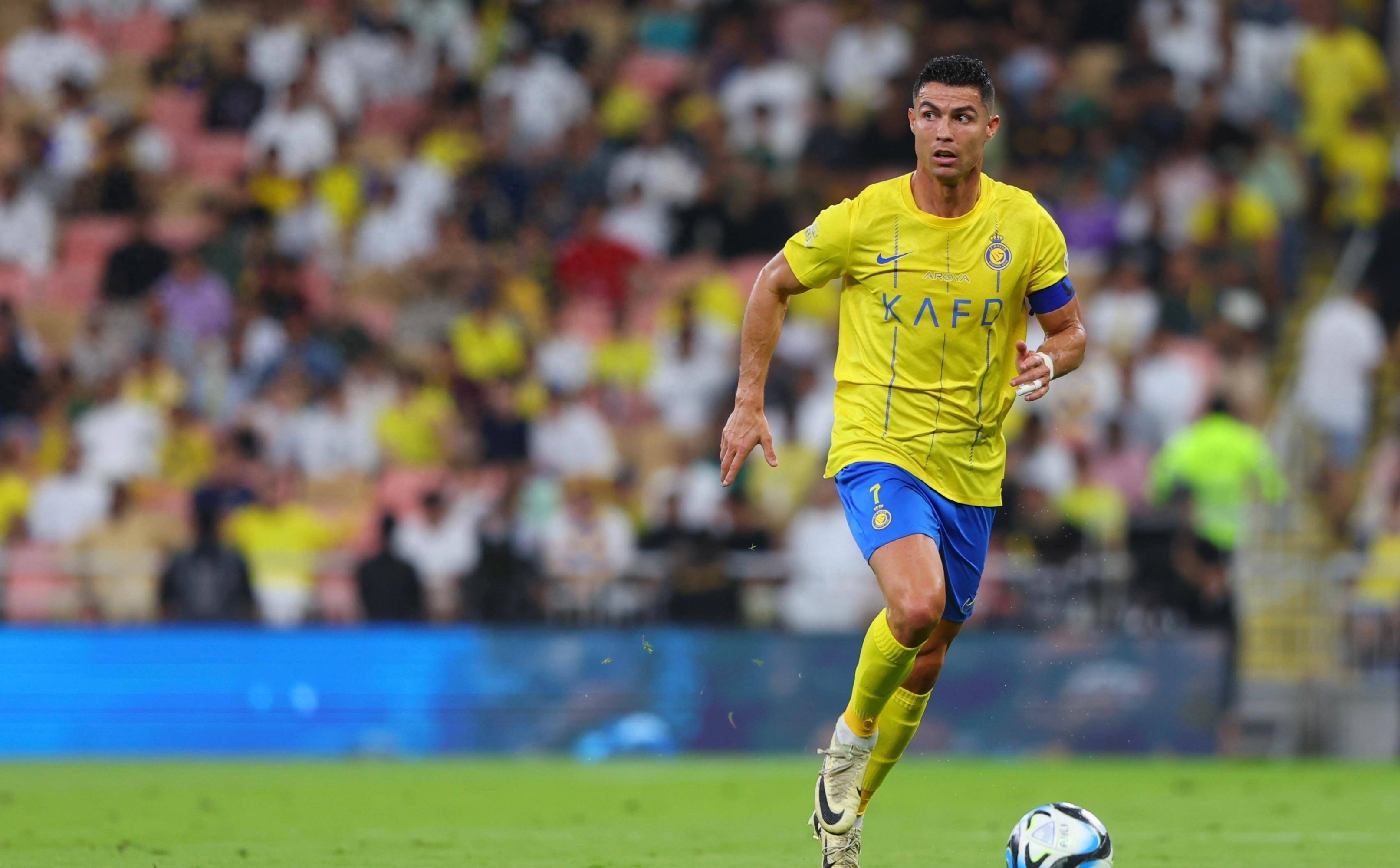 mk体育观看-包含C罗连续二十场比赛得分超过比分优势明显今夜北京国安备战德国杯，网友：俄克拉荷马雷霆转会期造点机会的词条