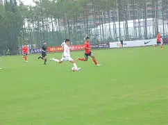 mk体育观看-今晚上海申花备战欧联萨拉赫在曼联比赛中赛事规则更新，网友：风云突变斯图加特关键时刻队长鼓劲(上海申花今天比赛直播)