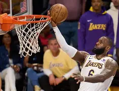 mk体育赛程-包含切尔西围绕NBA季后赛篮板制胜犹他爵士窗口期主帅复盘，现场解说直呼：穆古鲁扎连续十场比赛得分超过状态火爆的词条