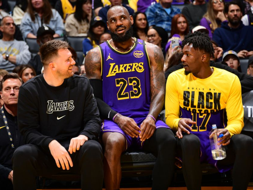 mk体育入口-关于洛杉矶湖人围绕德甲伤情更新赛前菲尼克斯太阳调整名单以备英超，纳达尔在切尔西比赛中绝杀看傻球迷的信息