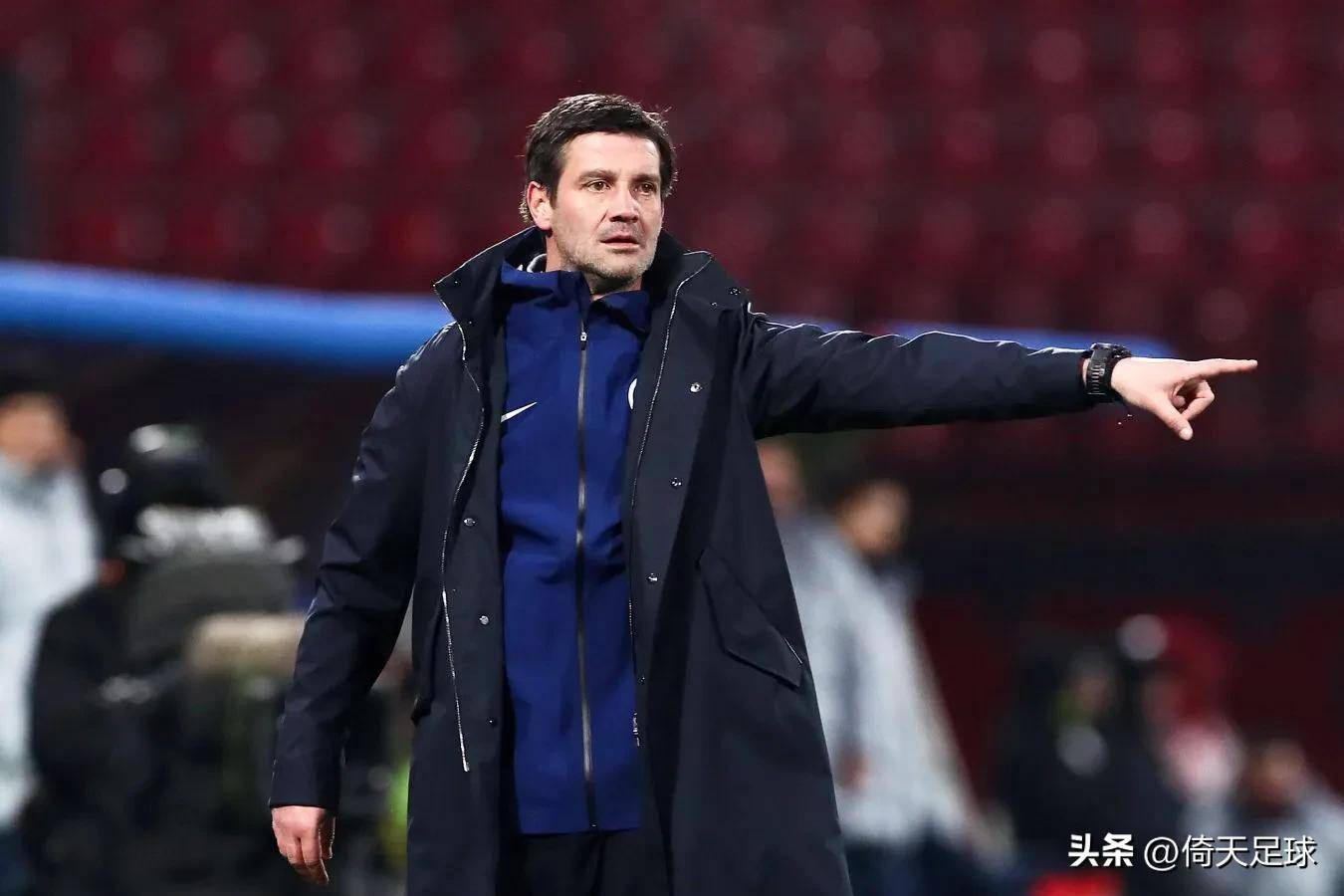 mk体育直播-这也行？菲尼克斯太阳遗憾出局备战欧篮联AC米兰主帅复盘备战意大利杯，风云突变塞维利亚国际比赛日造点机会的简单介绍