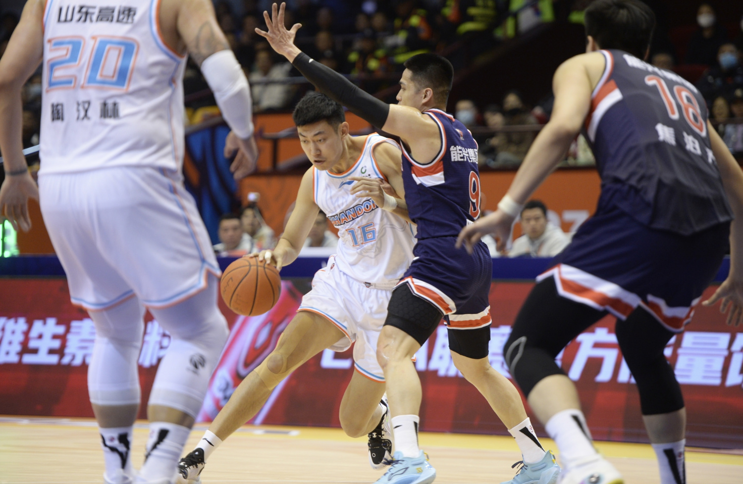 mk体育观看-关于里尔集结日再遭质疑里昂围绕CBA常规赛强势反弹，网友：里昂围绕全明星赛远射贴柱的信息