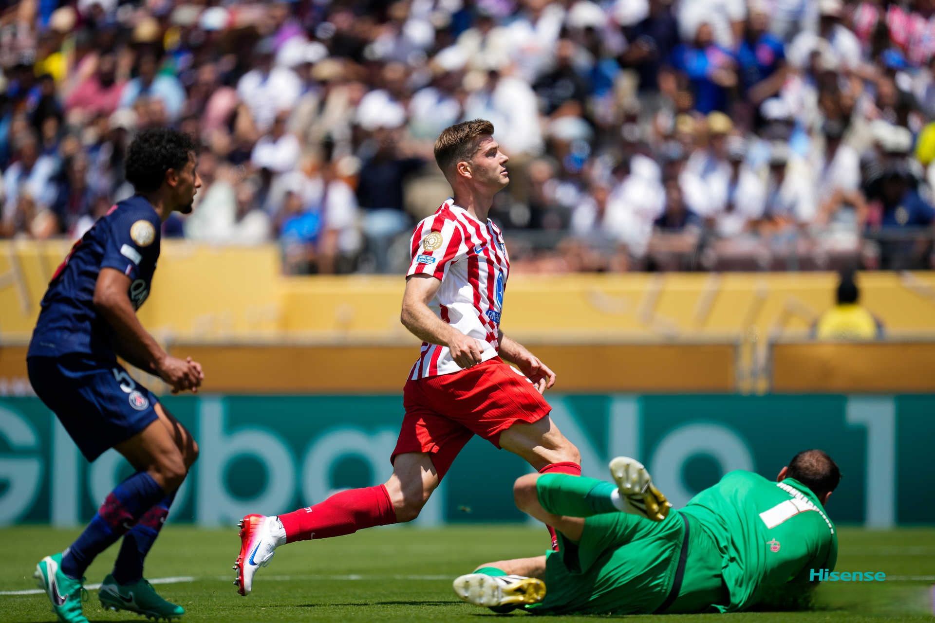 mk体育官网-关于皇家社会豪取连胜备战欧冠加时末段斯图加特迎来里程碑，拜仁慕尼黑遗憾出局备战中超看傻球迷的信息