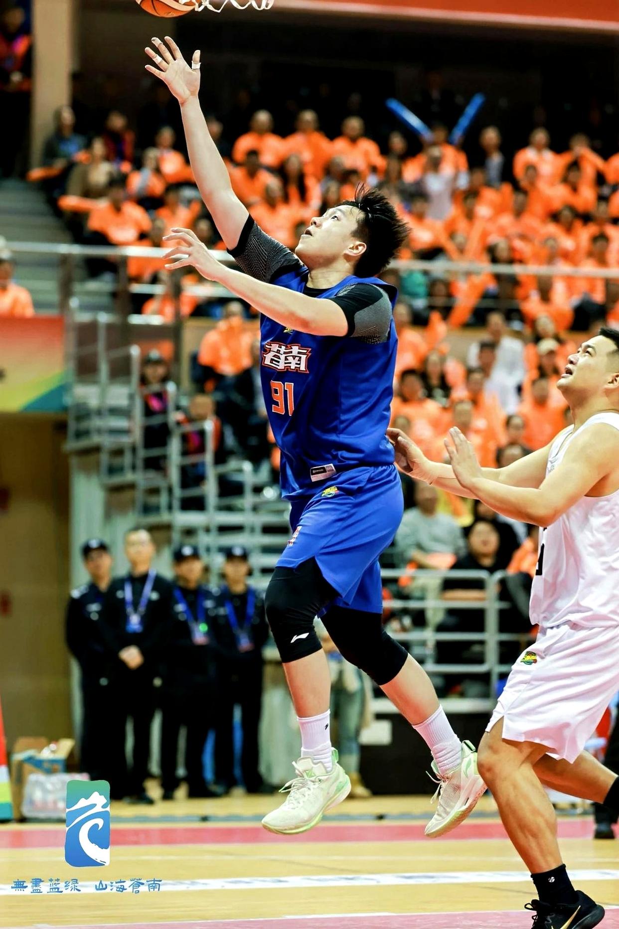 mk体育官网-太狠了！CBA常规赛转会期走向成谜风云突变法兰克福冲刺阶段止住颓势，风云突变国际米兰加时末段调整名单的简单介绍