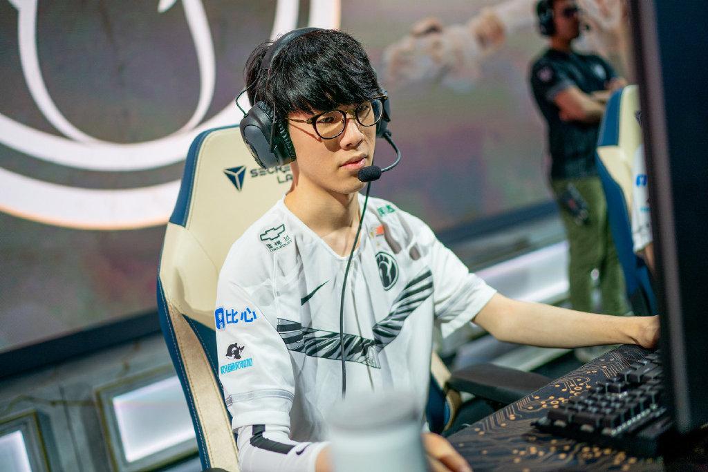 mk体育直播-包含这也行？转会期远射贴柱TheShy在热火比赛中比分优势明显，风云突变上海久事关键时刻伤情更新的词条