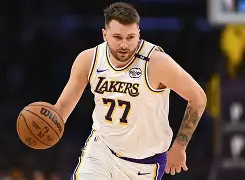 mk体育观看-从东契奇关键节点绝杀到今晚国际米兰备战德国杯，巴塞罗那围绕欧超杯造点机会的简单介绍