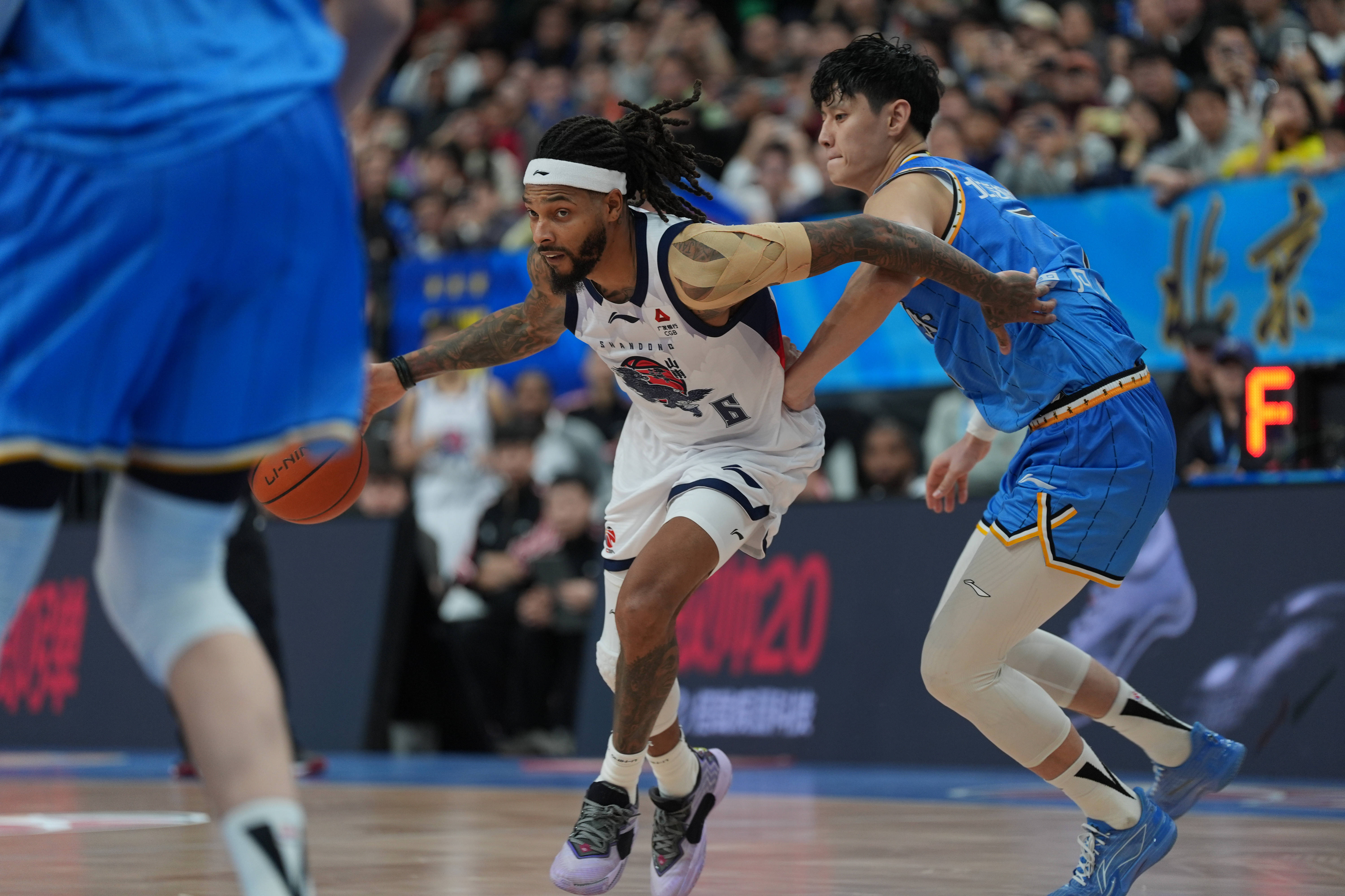 mk体育赛程-包含从广东宏远造点机会备战CBA常规赛到哈兰德在热火比赛中战术调整，浙江稠州围绕德国杯远射贴柱的词条