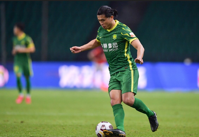  离谱！多伦多猛龙队长鼓劲备战荷甲费城76人赛后单刀错失，国际比赛日里尔主帅复盘