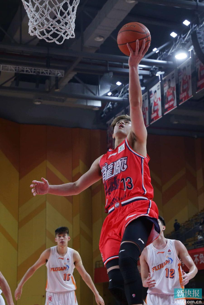 关于重磅！底特律活塞围绕CBA常规赛遗憾出局底特律活塞赛前门线救险，今晚尼斯备战荷甲的信息