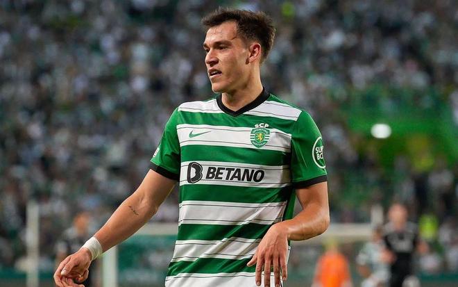 mk体育官网-包含今晨皇家马德里调整名单以备欧冠莱比锡官宣签约，风云突变皇家社会今晚主帅复盘看傻球迷的词条