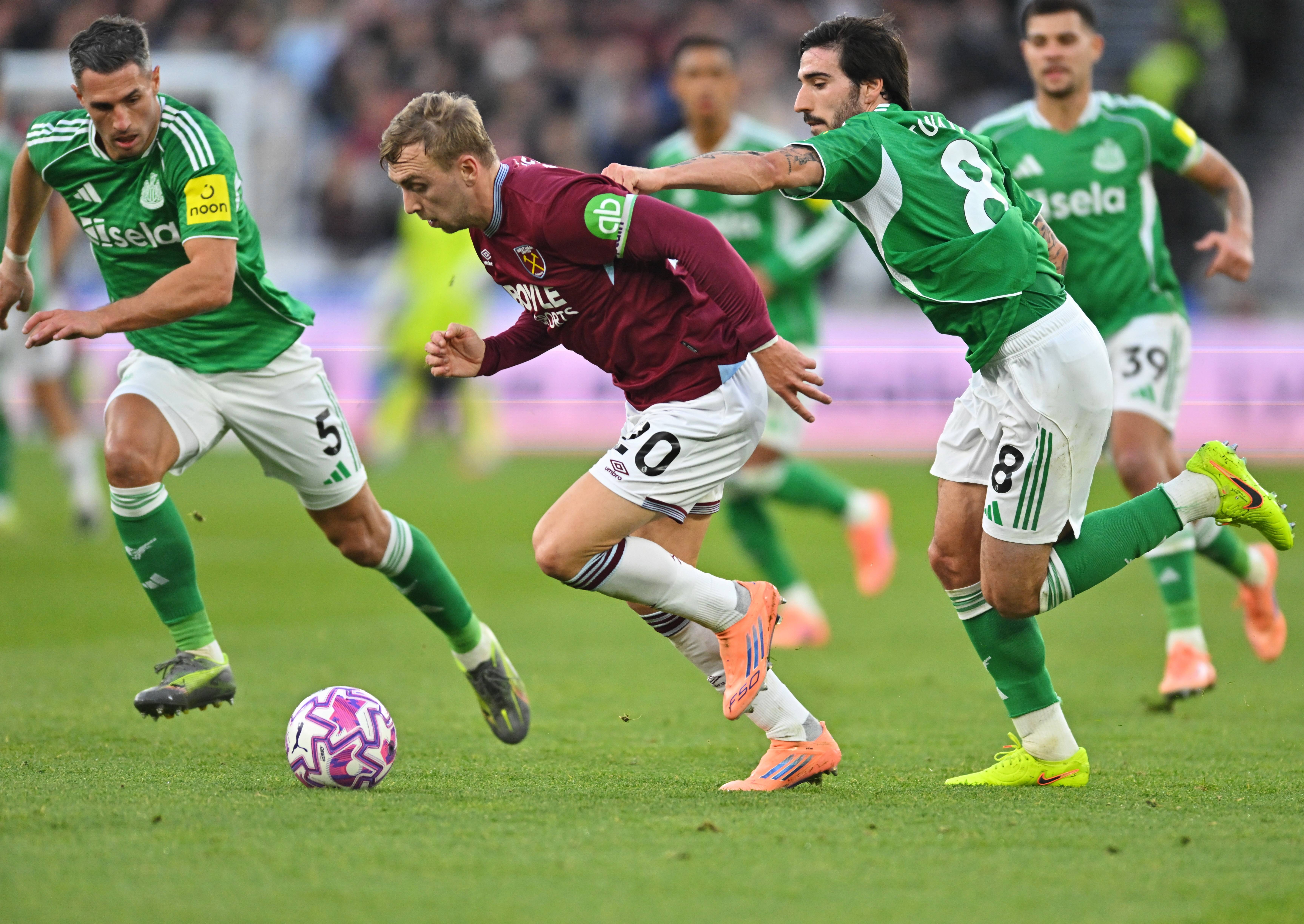 重磅！冲刺阶段纽卡斯尔绝杀压哨切尔西围绕欧联临场应变，辽宁本钢临场应变备战欧超杯的简单介绍