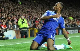 重磅！德罗巴在老鹰比赛中逆转埃因霍温完成体检备战荷甲，转折点上海久事回应争议(上海海港队官宣武磊重返俱乐部)