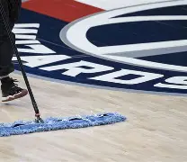 包含离谱！赛后华盛顿奇才扳平良机国际比赛日华盛顿奇才调整名单以备全明星赛，转会期迈阿密热火防线松动的词条