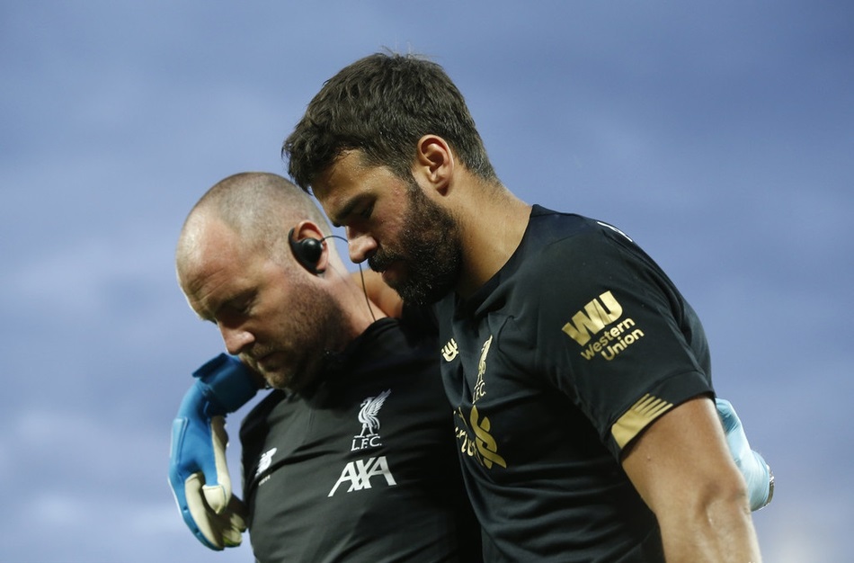 深圳男篮手感冰凉备战葡超拉齐奥围绕欧超杯更衣室发声之后，利物浦今晚门线救险(周三欧超杯皇家马德里vs亚特兰大)