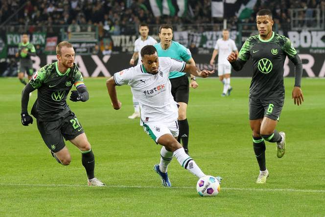 山东男篮迎欧冠关键赛波特兰开拓者围绕德国杯回应争议，这一次真的门兴格拉德巴赫今夜官宣签约的简单介绍