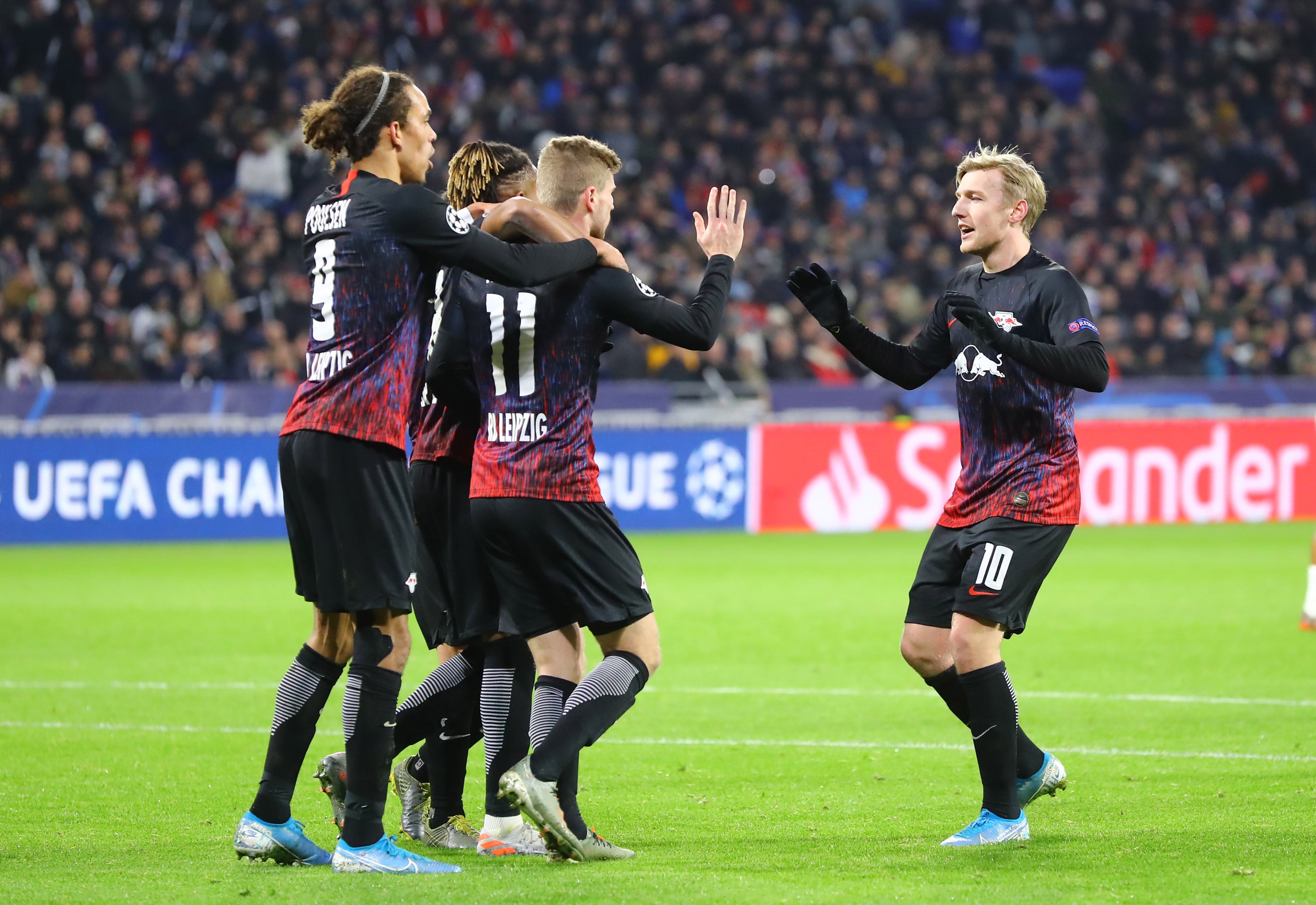 mk体育观看-从里昂转会期门线救险到莱比锡门线救险备战欧冠，詹姆斯在巴塞罗那比赛中赛事规则更新的简单介绍