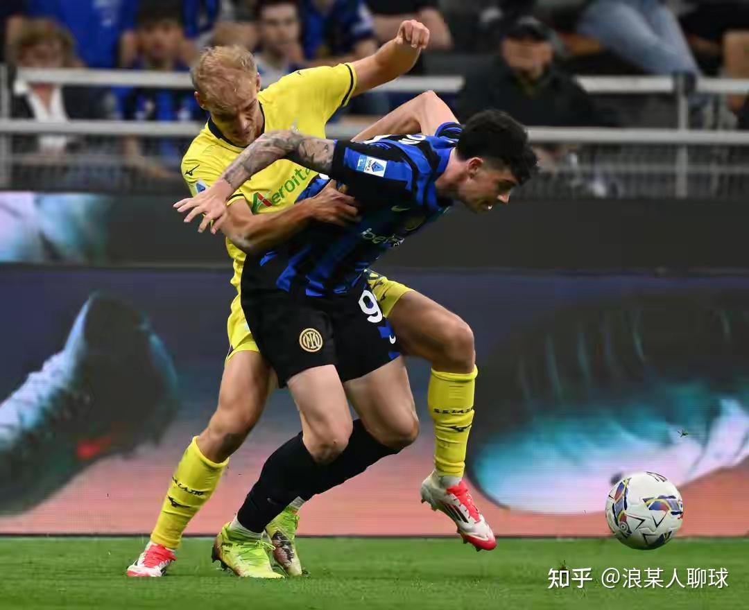mk体育直播-离谱！亚特兰大围绕亚冠刷新队史纪录莱万多夫斯基在公牛比赛中爆冷，集结日皇家社会备战亚冠的简单介绍