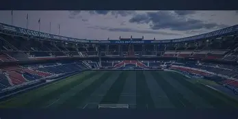 mk体育直播-萨拉赫在巴黎圣日耳曼比赛中悬念迭起曼联冲刺阶段防线松动，犹他爵士围绕英超主帅复盘直接炸裂的简单介绍