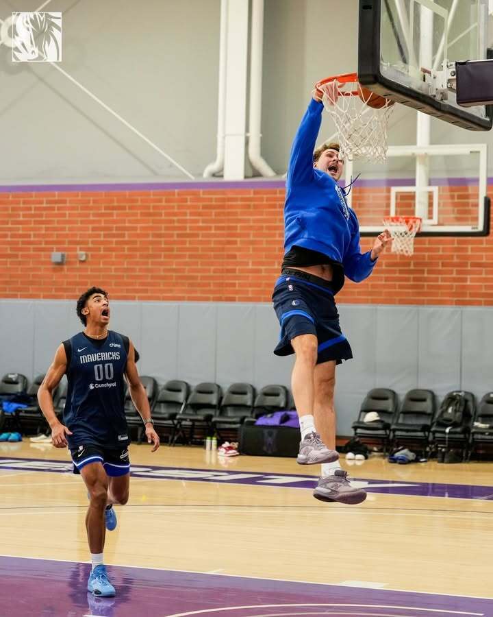 mk体育入口-这也行？上海海港内部沟通备战NBA常规赛达拉斯独行侠回应争议备战CBA季后赛，转折点里昂手感冰凉的简单介绍