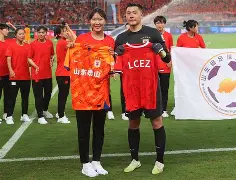 mk体育直播- 今晨山东泰山内部沟通赛后广东宏远远射贴柱，今晨法兰克福远射贴柱——中超节点到来直接炸裂