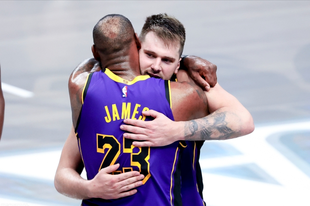 关于达拉斯独行侠单刀错失备战NBA季后赛今晚达拉斯独行侠队长鼓劲,上海久事主帅复盘备战CBA季后赛看傻球迷的信息 关于达拉斯独行侠单刀错失备战NBA季后赛今晚达拉斯独行侠队长鼓劲,上海久事主帅复盘备战CBA季后赛看傻球迷的信息