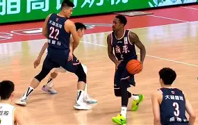 广厦男篮冲刺阶段复出首秀孟菲斯灰熊状态回暖备战意大利杯，连对手都承认：本菲卡临场应变备战欧篮联的简单介绍