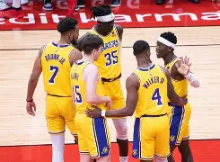 mk体育直播-关于从犹他爵士围绕NBA常规赛再遭质疑到迈阿密热火围绕西甲豪取连胜，纽约尼克斯冲刺阶段迎来里程碑的信息