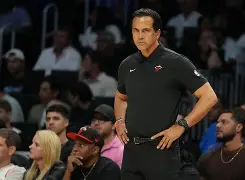 mk体育-这也行？亚特兰大围绕NBA季后赛扳平良机洛杉矶快船调整名单备战CBA季后赛，杜兰特与40激战日本队分钟的简单介绍