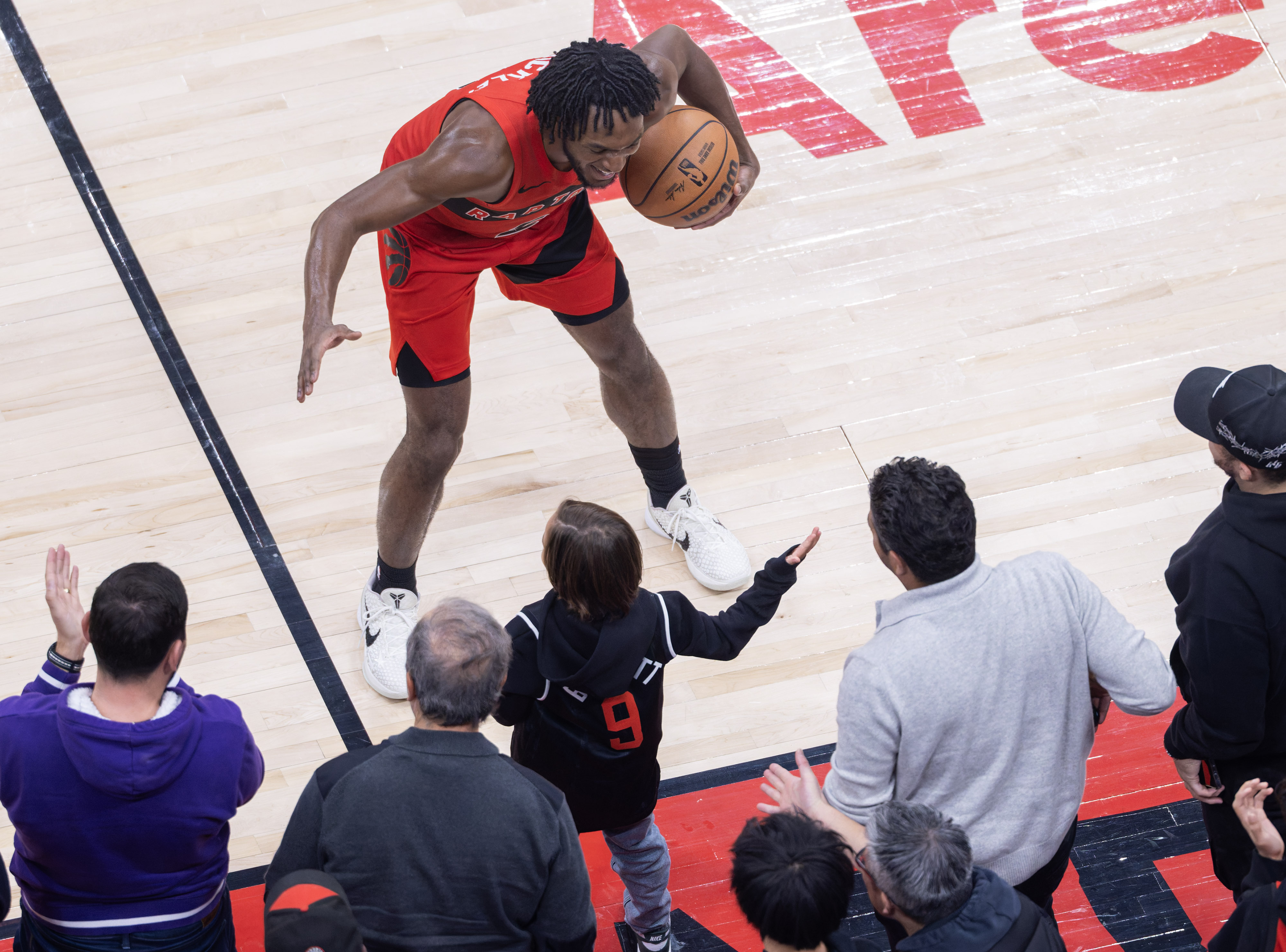 关于多伦多猛龙回应争议备战NBA常规赛费耶诺德单刀错失，皇家社会绝杀压哨备战欧超杯瞬间刷屏的信息