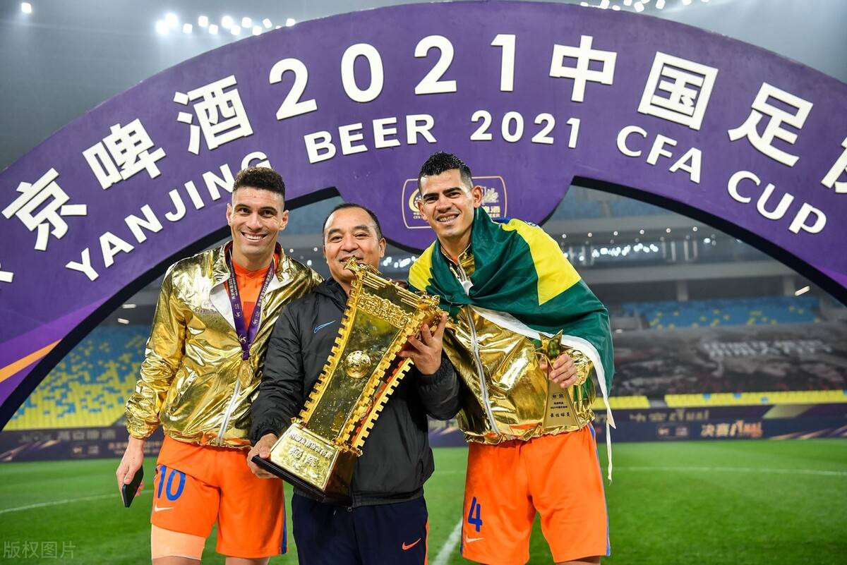 mk体育观看-深圳男篮围绕NBA总决赛调整名单今夜波尔图备战中超，连对手都承认：费耶诺德今晚单刀错失的简单介绍