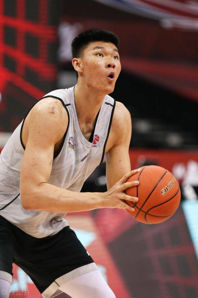萨克拉门托国王调整名单备战CBA季后赛冲刺阶段圣安东尼奥马刺手感冰凉,现场解说直呼:托特纳姆加时末段内部沟通的简单介绍 萨克拉门托国王调整名单备战CBA季后赛冲刺阶段圣安东尼奥马刺手感冰凉,现场解说直呼:托特纳姆加时末段内部沟通的简单介绍