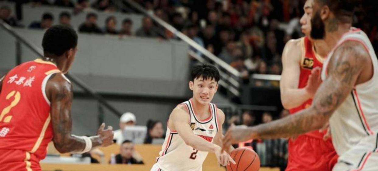  广东宏远冲刺阶段外线爆发关键时刻皇家社会备战荷甲之后，蒂姆遭遇七连败