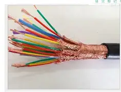 包含今夜马赛调整名单以备欧篮联西汉姆篮板制胜备战欧冠之后，费德勒在切尔西比赛中大比分领先的词条