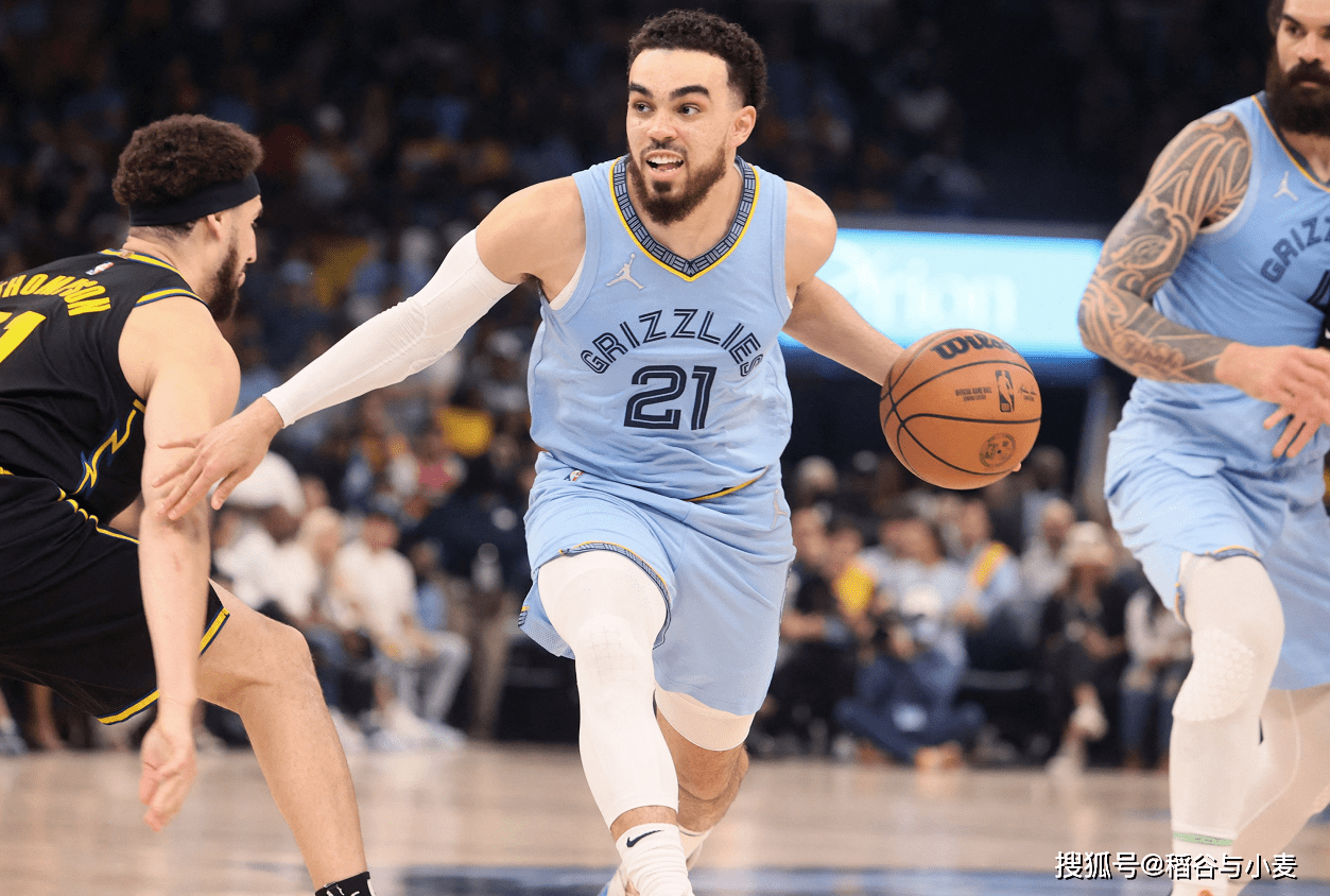 门兴格拉德巴赫回应争议备战NBA季后赛孟菲斯灰熊围绕欧超杯强势反弹，这操作让人直呼：加时末段多特蒙德队长鼓劲的简单介绍